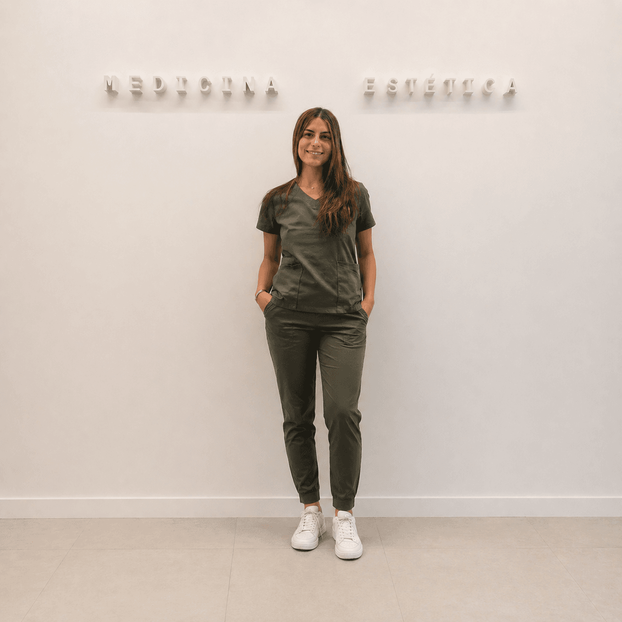 Médica Especialista — Equipo Zolfo Estética